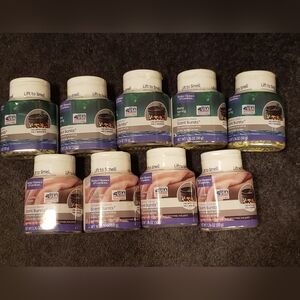 Fragranced Paper Scent Bursts Bundle In Rainy Spring Day And Soft Cadhmere Amber